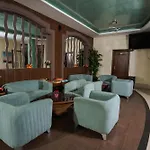 Family The View & Otel 3*