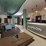 Family The View & Otel 3*