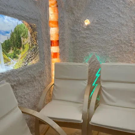 Family The View & فندق 3*