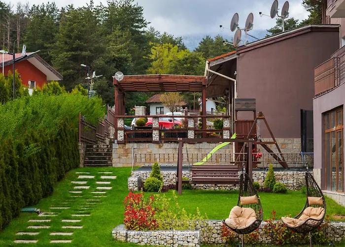 فندق Family The View &